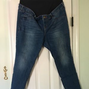 Old Navy Maternity jeans